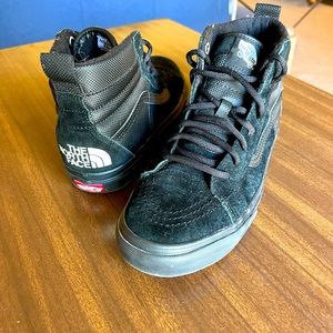 Vans Northface Sk8 High MTX DE Black